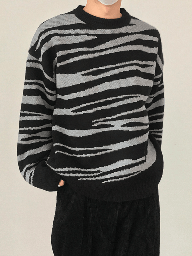 Otusi [COLN] Zebra Pattern Sweater NA542