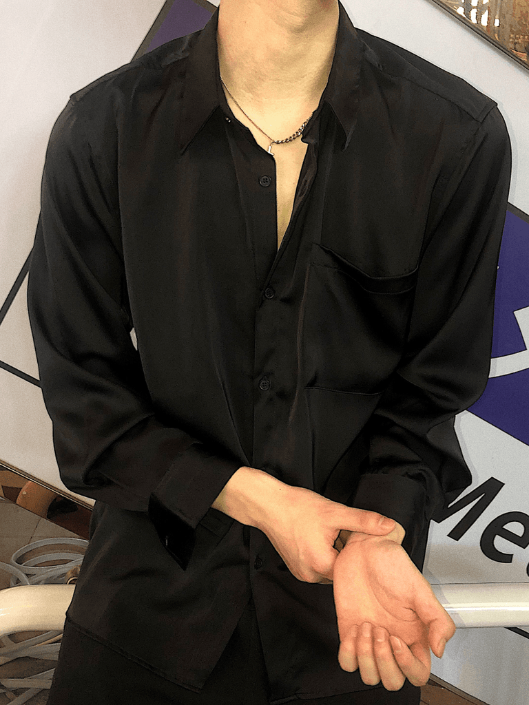Otusi [01H studios] Hong Kong satin shirt