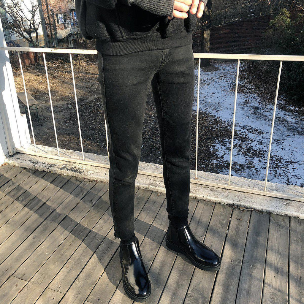 Otusi Elastic Black Cropped Skinny Jeans
