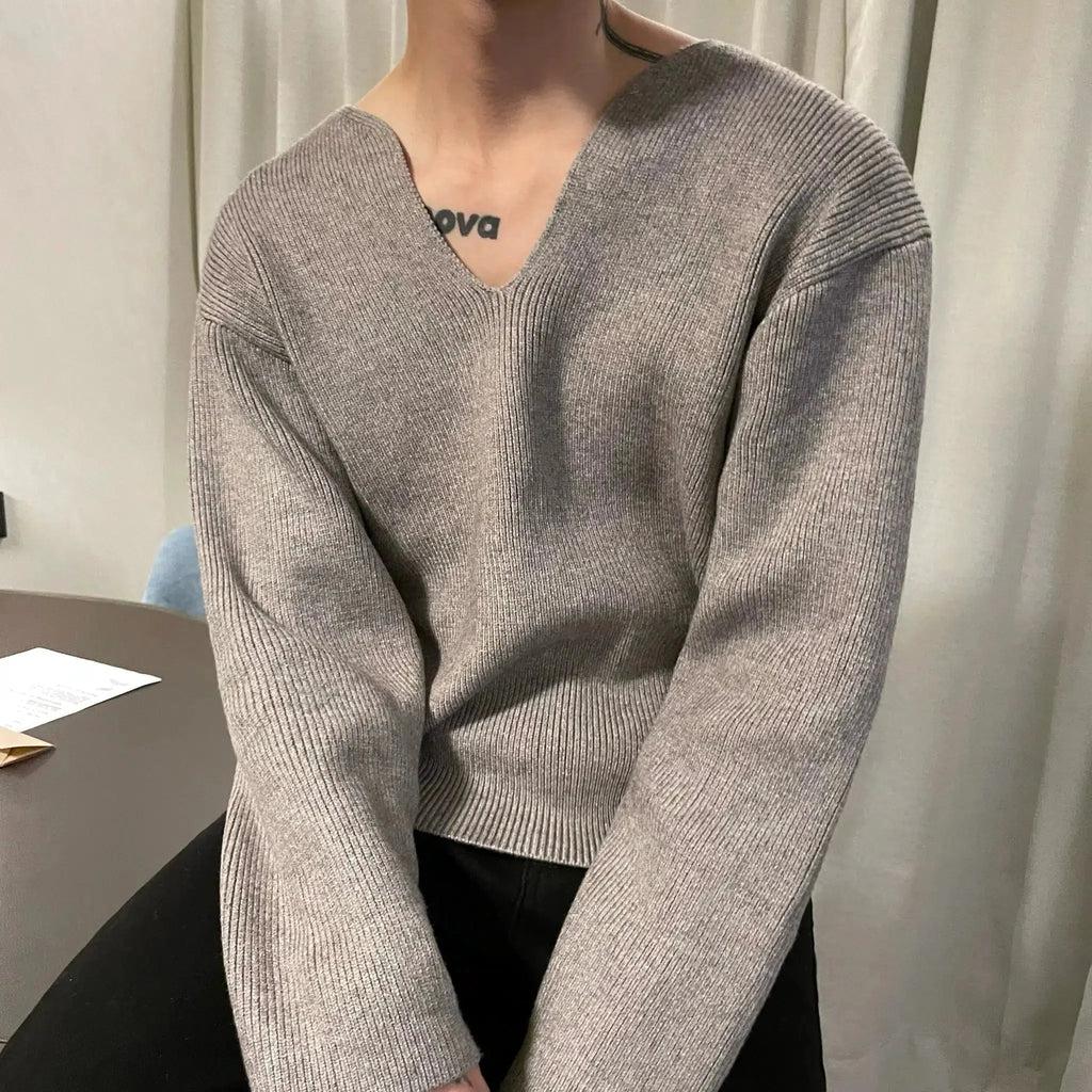 Otusi Pleated Bottoming V-neck Sweater