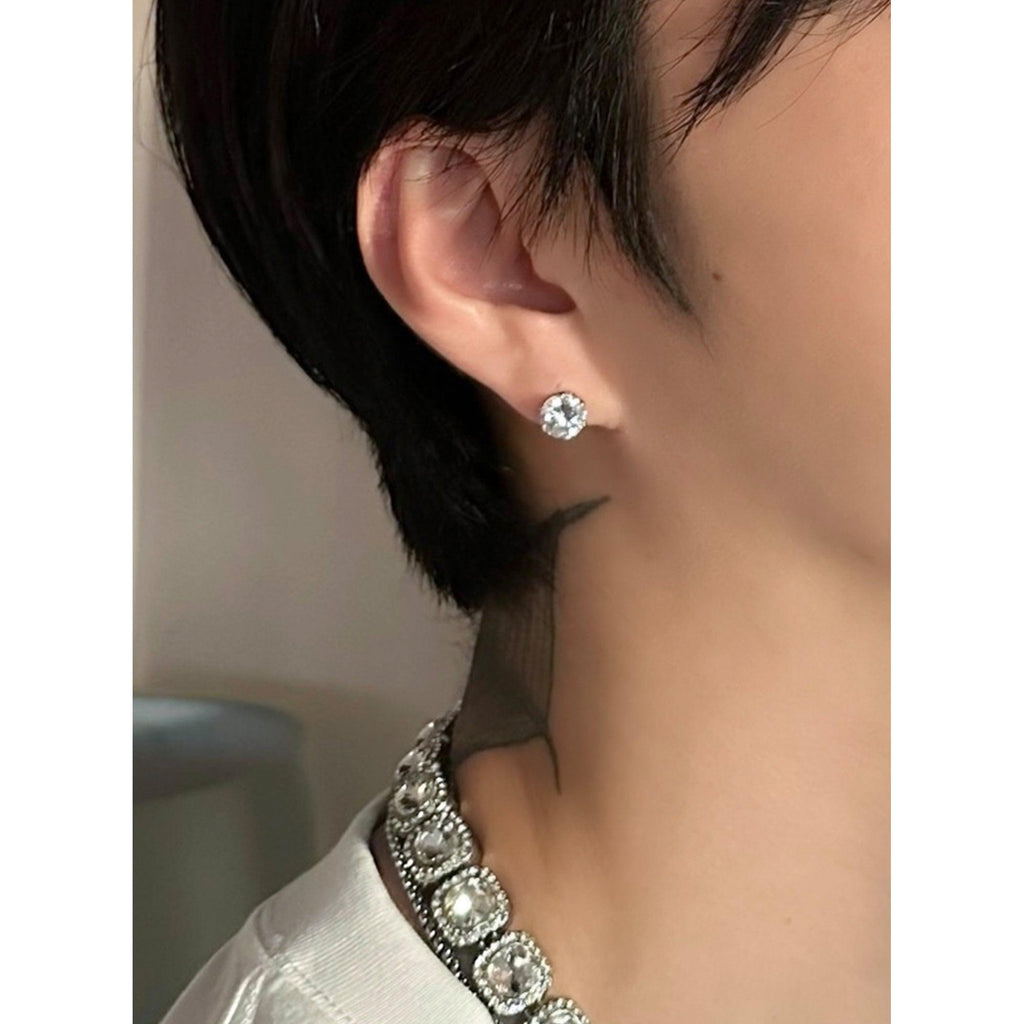 Otusi White Diamond Stud Earrings